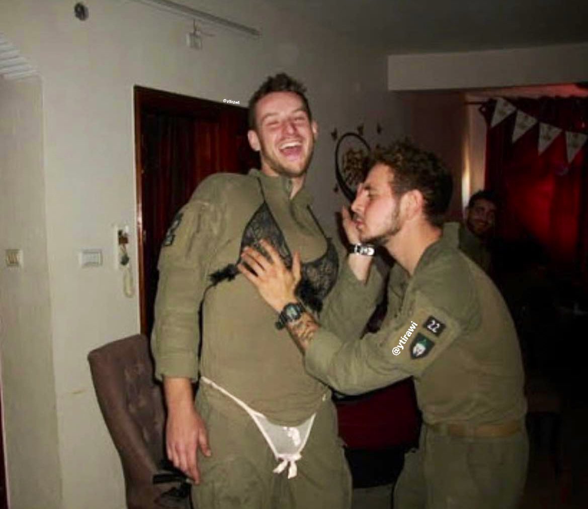 Image ID GPZofVdaAAAUVyC